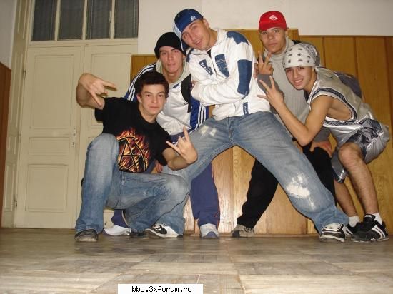 tot noi :) - bboybugy - POZE/CLIPURI